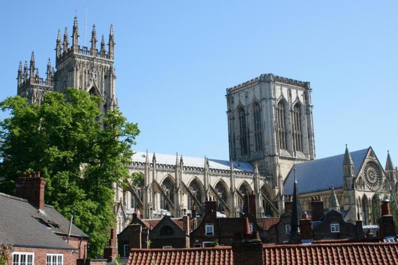 Minster Bells Apartment York Exterior photo